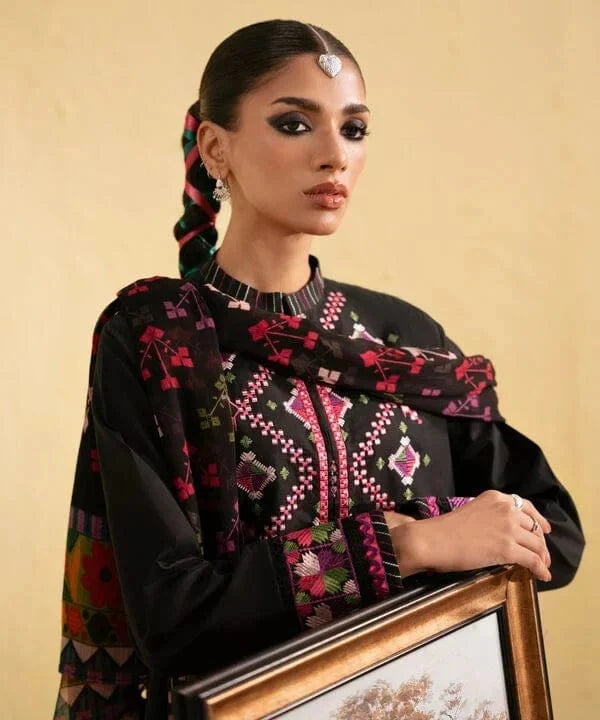 Sapphire D-69 Dhanak Embroidered 3Pc Wt - Image 2